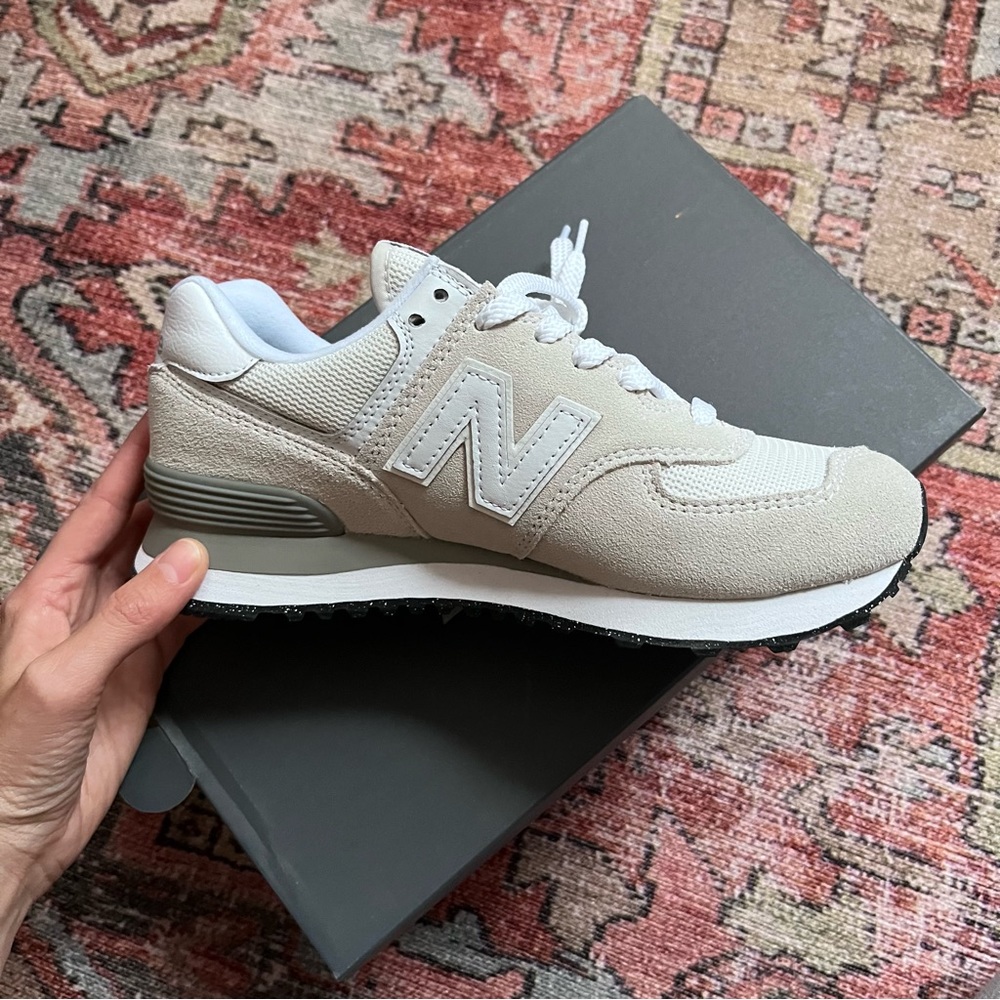 New Balance Women’s 574 Sneaker